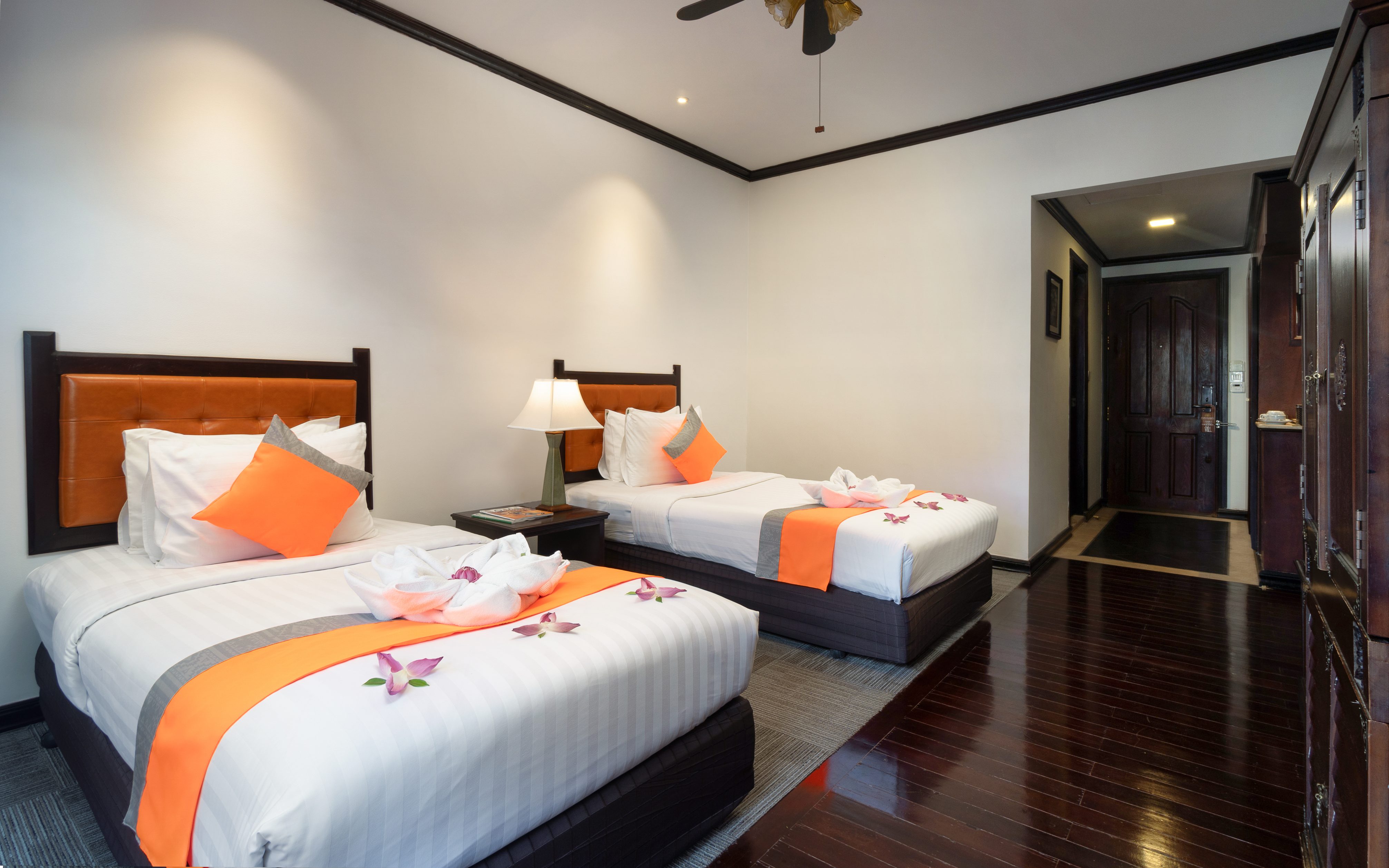 Family-Connecting-Room-16