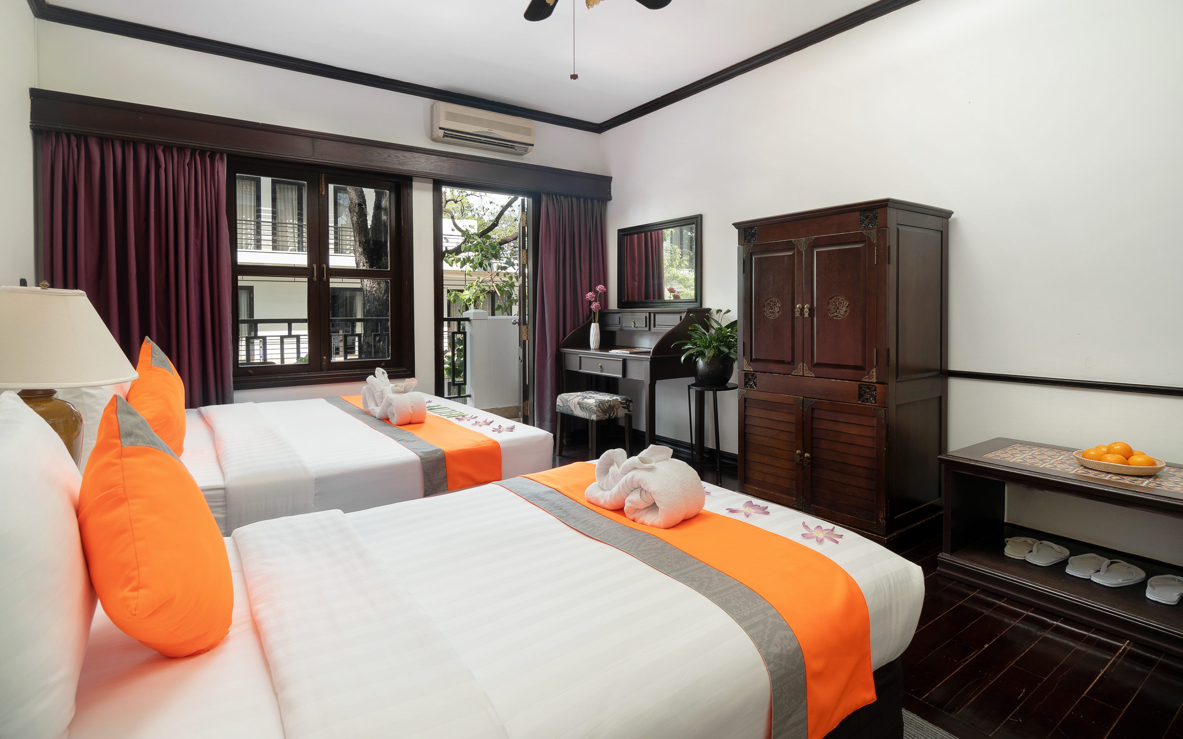 Family-Connecting-Room-3