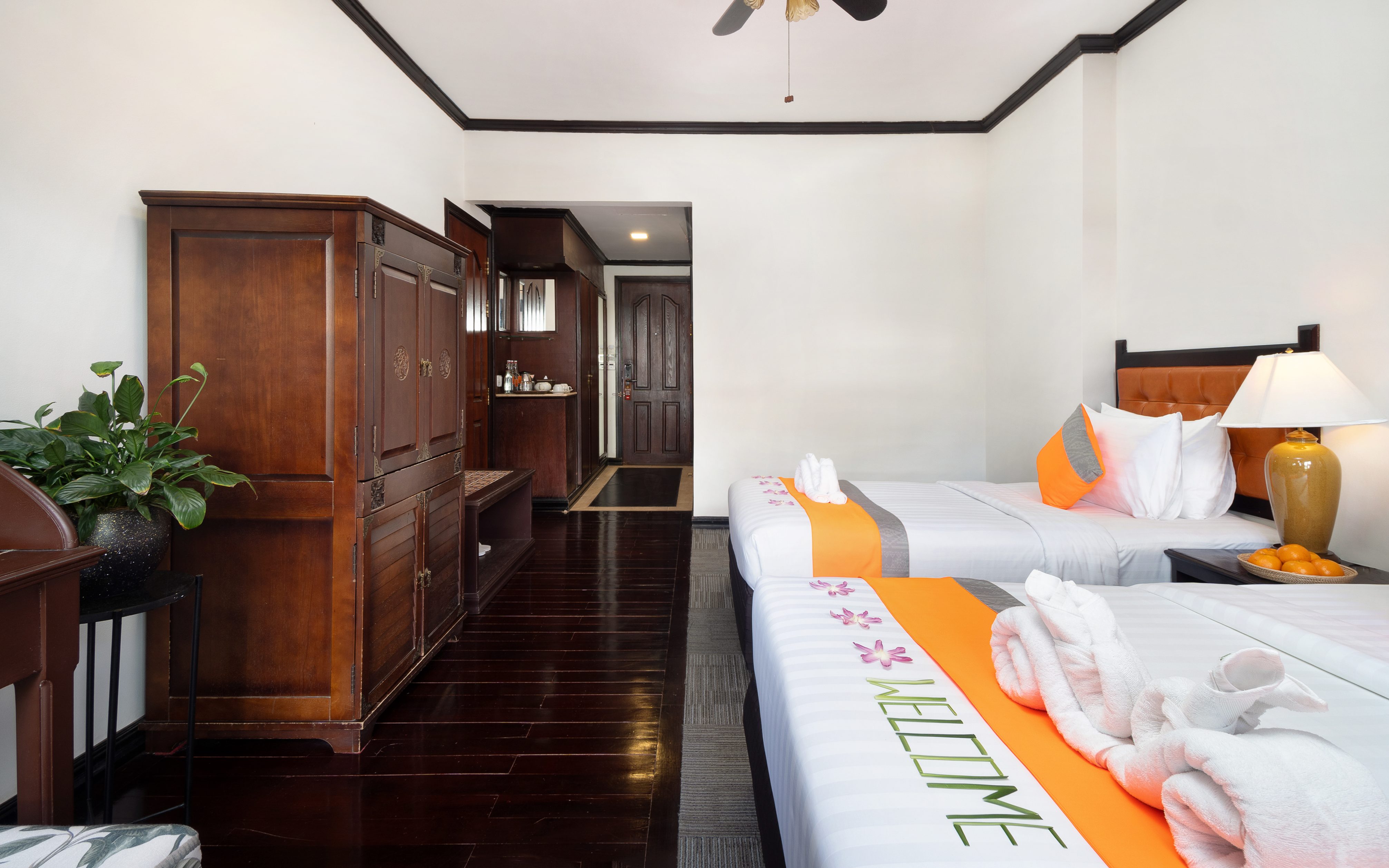 Family-Connecting-Room-5